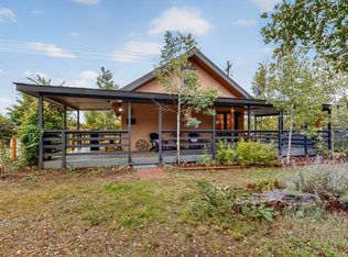 30 S Main St, Pecos, NM 87552