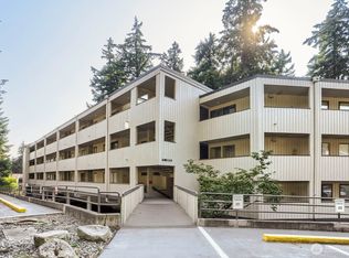 10819 NE 37th Pl APT 227, Bellevue, WA 98004