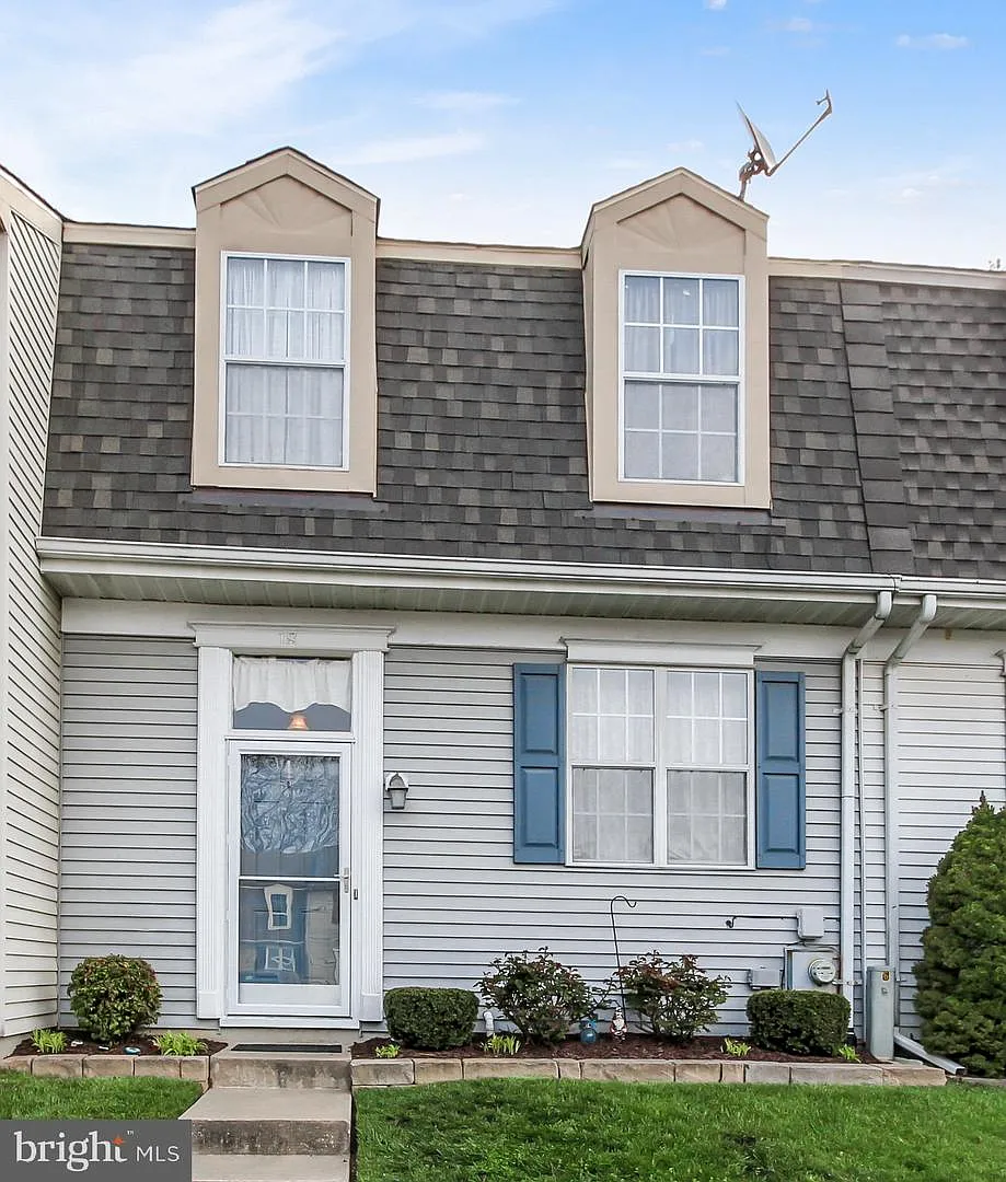 18 Anchor Ct photo 1