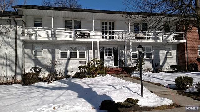 1st image of 24-11 High St APT A
