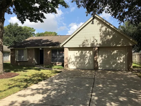 6822 River Mill Dr, Spring, TX 77379