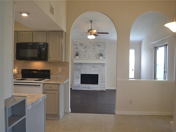 5th image of 3009 Peachtree Ln