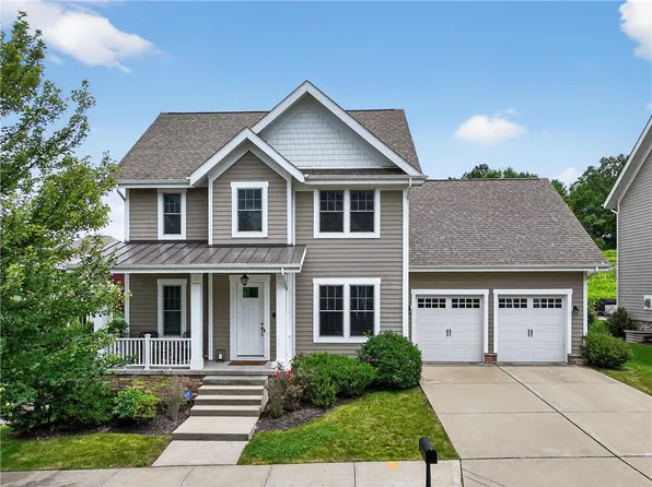 201 Venango Trl, Mars, PA 16046