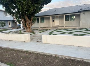7428 Vanalden Ave, Reseda, CA 91335