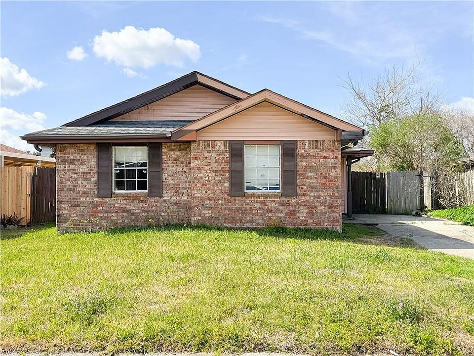 1st image of 7596 Morel St