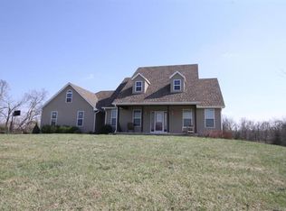 4101 N Bridlespur Ln, Rocheport, MO 65279
