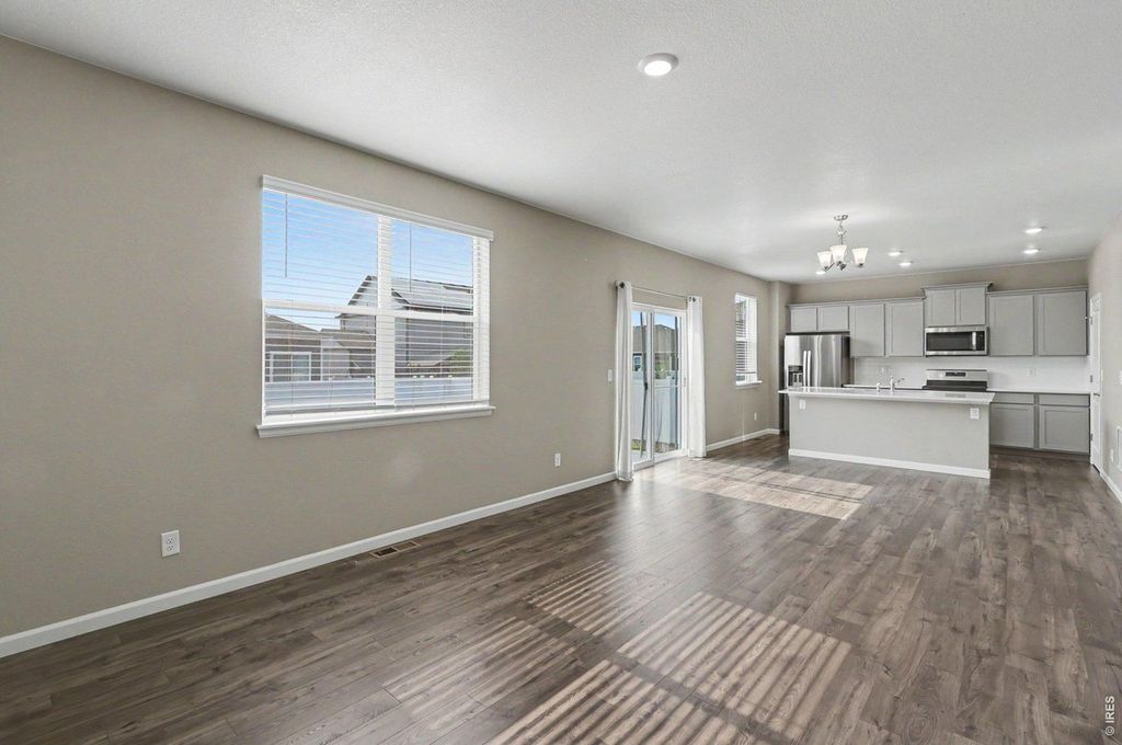 4529 Kingswood Dr