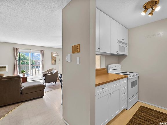 5th image of UNIT 310-215 Tait PLACE