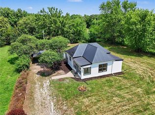 7560 Hoover Rd, Smithville, MO 64089