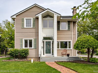 10004 Kingston Ave, Huntington Woods, MI, 48070