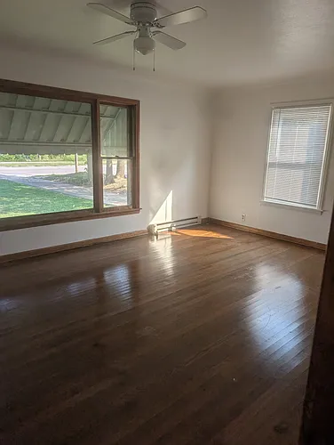 1951 N Summit St #1 Photo 1