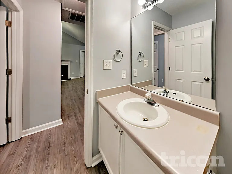 3722 Hunters Run Ln — Photo 15