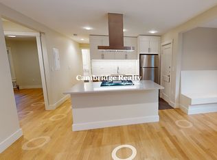 13 Story St #7T, Cambridge, MA 02138