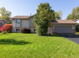 7261 Brian Dr NE, Hugo, MN 55038