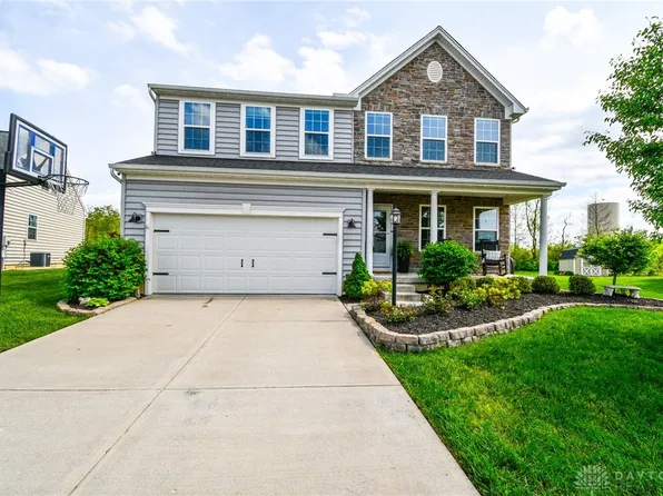 8196 Bushclover Dr, Tipp City, OH 45371