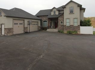 435 E Maysi St, Inkom, ID 83245