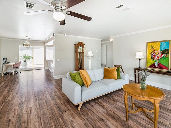 3rd image of 3890 Vista Campana S Unit 8