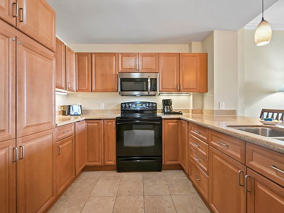 4th image of 8121 Amalfi Pl. #4705