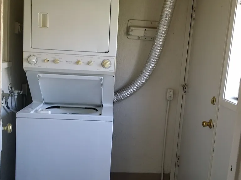 1505 T St #1 — Photo 8
