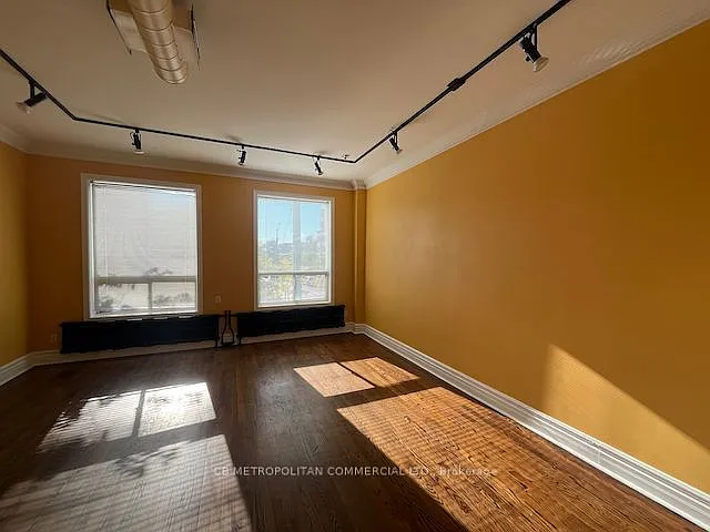 1 bed, $3,075 — Photo 1
