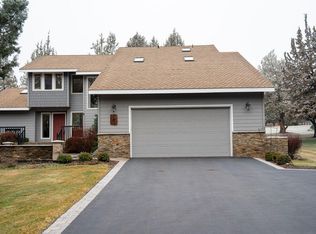 2139 Osprey Dr, Redmond, OR 97756