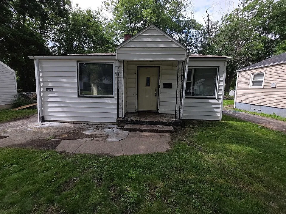 2550 E Main St
