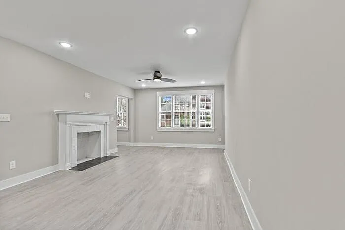 401 Clinton Ave E #3 — Photo 20