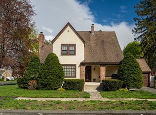 63 Hawthorne St, Longmeadow, MA 01106