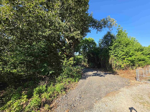 2nd image of Ridge Rd