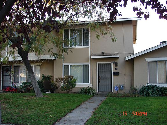 2nd image of 5475 Entrada Cedros