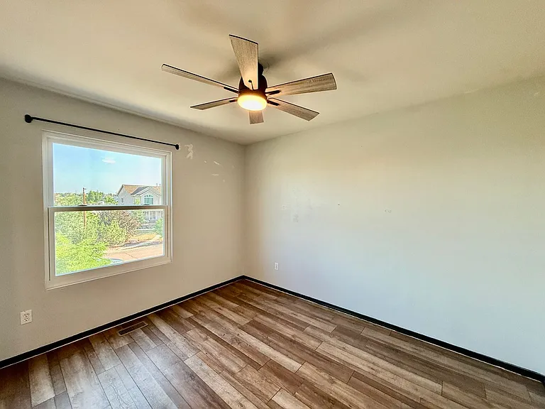 8306 Tibbs Rd — Photo 15