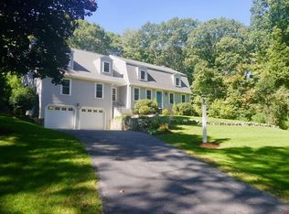 687 North St, Walpole, MA 02081