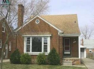 20847 Norwood Dr, Harper Woods, MI 48225