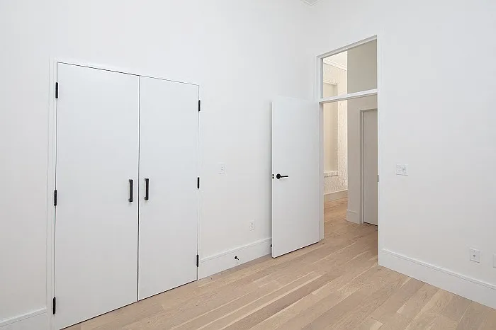 510 Julia St — Photo 94