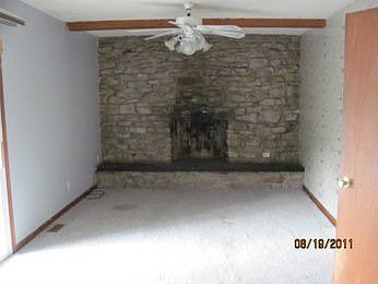 3rd image of 2050 Sloan Ave