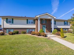 2112 E Empire, Bloomington, IL 61704