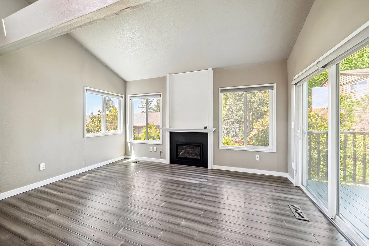 Building Photo - 4312 Botticelli St