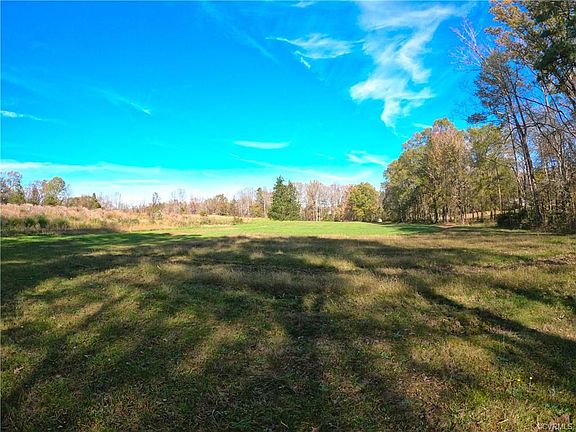 5th image of 16054 Woodlong Ln