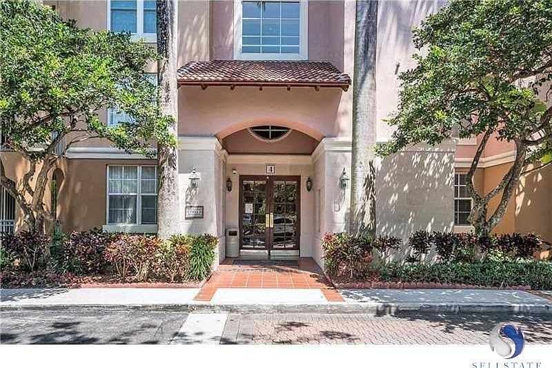 1st image of 19801 E Country Club Dr #4-208