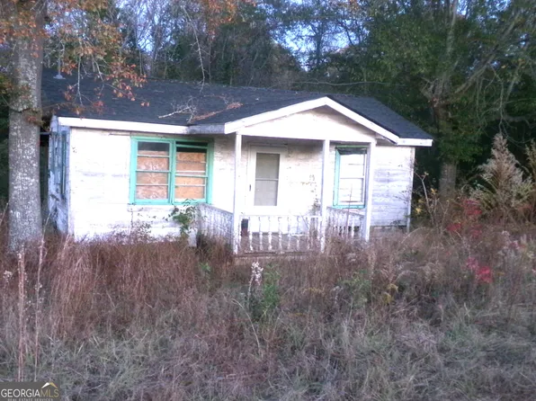 58 Strawberry Rd, Dry Branch, GA 31020