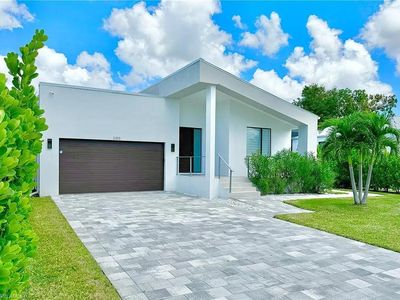3155 Karen DR, Naples, FL, 34112