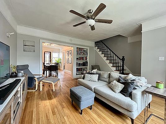 5th image of 2138 46th St #2