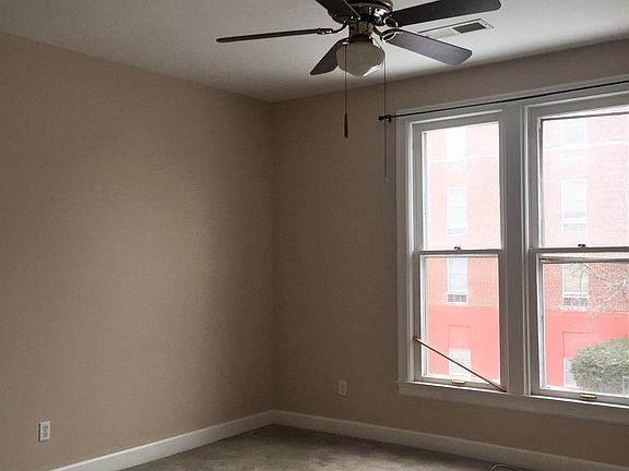 4th image of 215 W 3rd St Unit 2