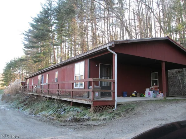 5037 Claysville Rd #3-4-5, Cambridge, OH 43725