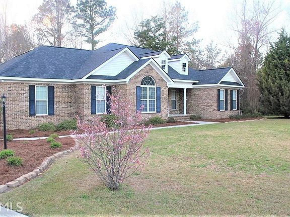 2nd image of 1703 Shimley Dr