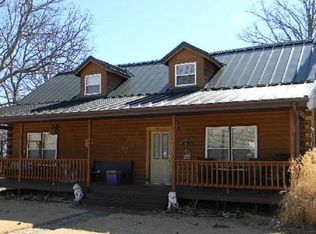 4028 Old State Rd, De Soto, MO 63020