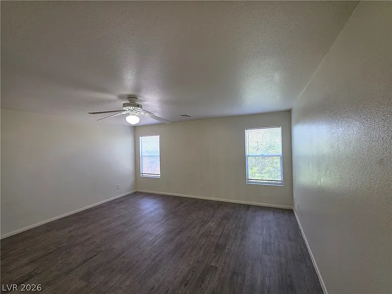 10799 Flame Vine Ct — Photo 33