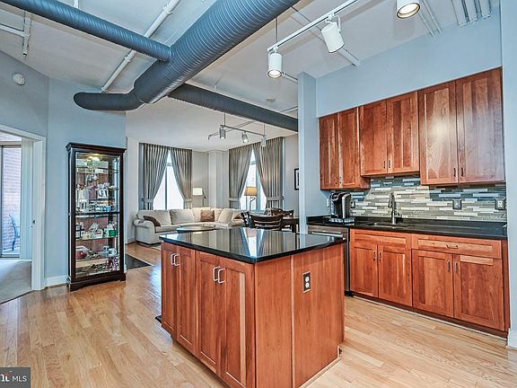 3rd image of 4490 Market Commons Dr Unit 301