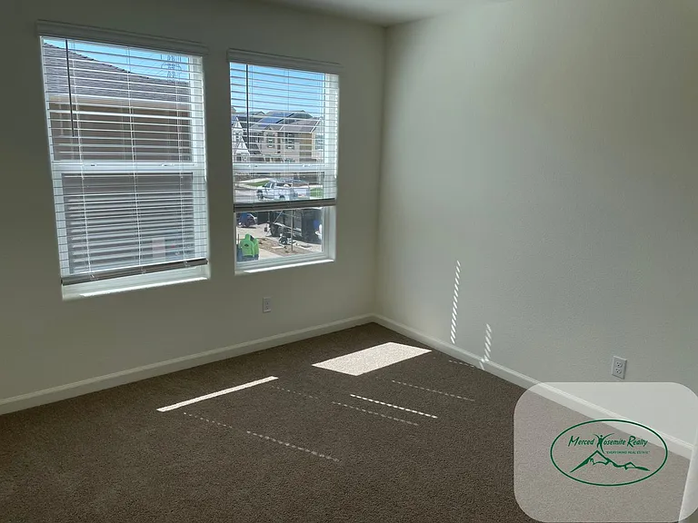 288 Shafer Ave — Photo 11