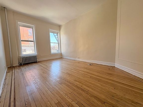 4th image of 91 Halsey St APT 2R